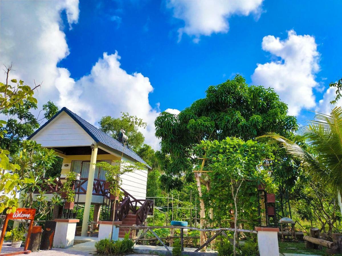Bungalows Bai Vong Дуонг-Донг Экстерьер фото